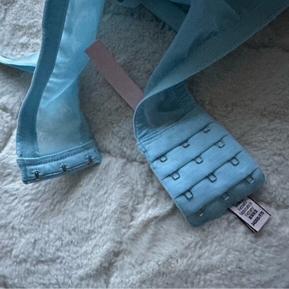 Victoria's Secret | Dream Angels Lemon Embroidery Lined Demi Bra | Size 34DDD - Picture 4 of 12